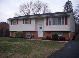 501 Decatur Dr, Salem, VA 24153