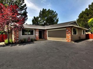 21 Knickerbocker Ln, Orinda, CA