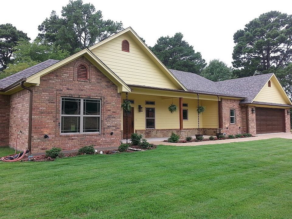 1st image of 1104 Lincoln Dr