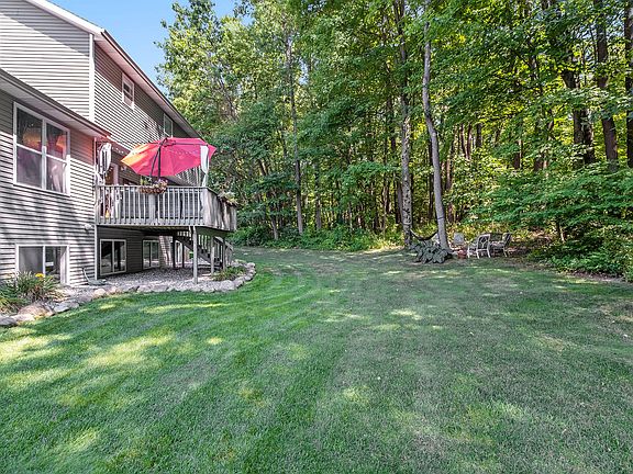 4th image of 315 Abbington Cir