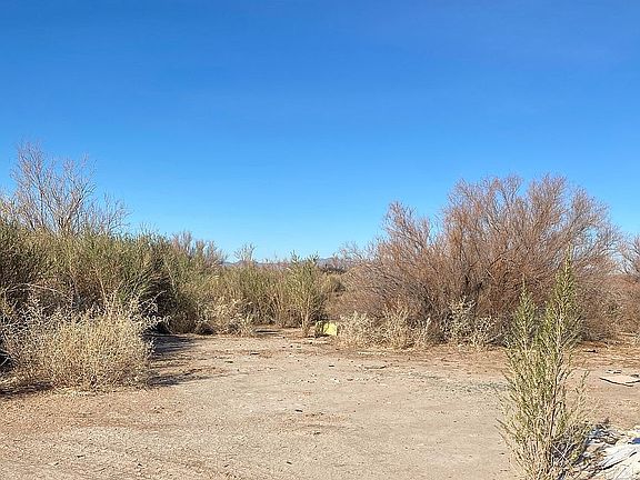4th image of 2879 Vista Del Rio Dr