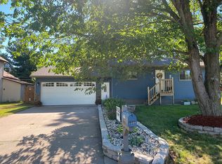 2208 2nd St E, Menomonie, WI 54751
