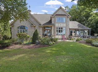 N9198 E Shore Rd, East Troy, WI 53120