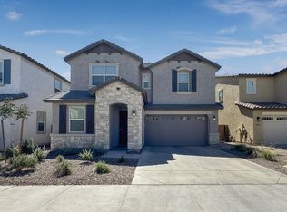 8327 E Petunia Ave, Mesa, AZ 85212