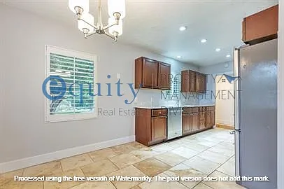 4858 S Viewmont St — Photo 26