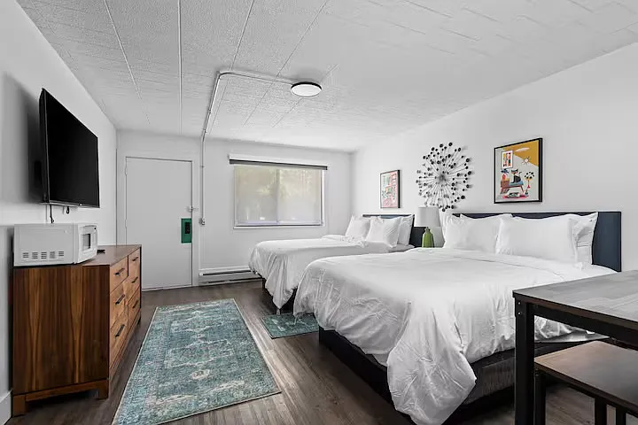 1 bed, 350 sqft, $1,550 — Photo 4