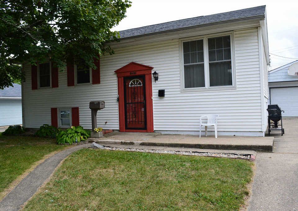 1st image of 2401 Maumee Pl