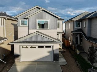 9 Dalquist Bay, Leduc, AB T9E 0J9