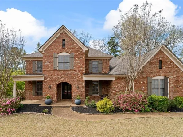 10185 Herons Landing Cv, Arlington, TN 38002