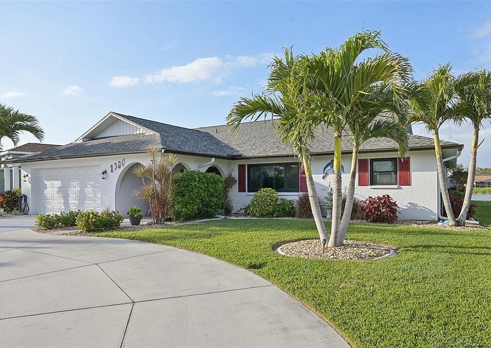 1st image of 1300 LUCAYA AVENUE