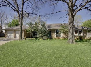 1910 Lankestar Way, Yukon, OK 73099