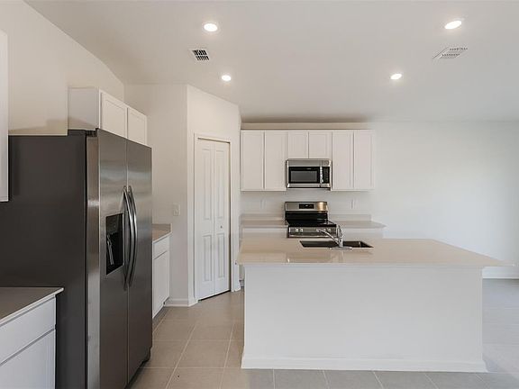 5th image of 2718 Pennachio Dr #2718