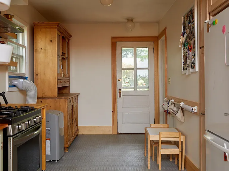 20 Millrock Rd — Photo 10