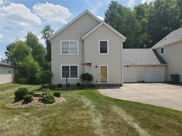 574 N Park Dr, Ravenna, OH 44266