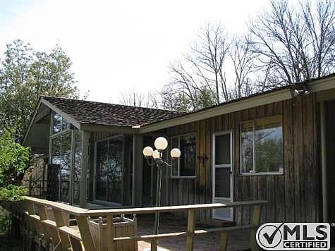 2nd image of 929 Tyne Blvd
