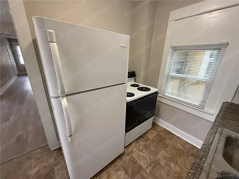 1133 Linda Vista Ave #1127 — Photo 10