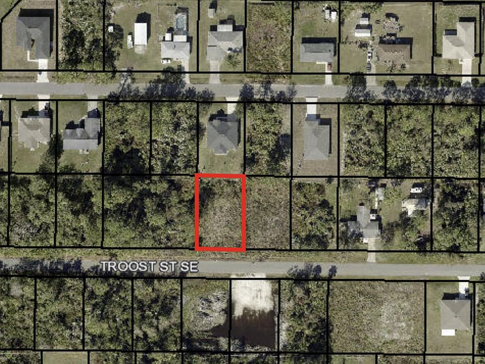1st image of 1641 Troost St SE
