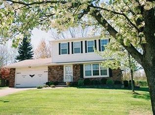 10209 Vienna Dr, Parma, OH 44130