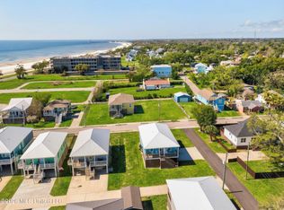 542 Woodward Ave, Gulfport, MS 39501