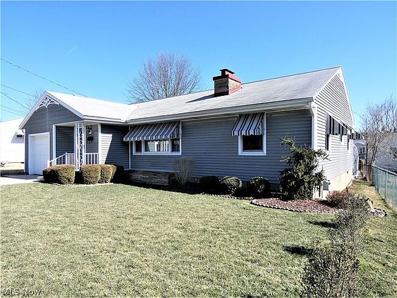 3rd image of 3504 Emerson Ct