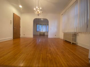 68-11 59th Rd, Maspeth, NY 11378