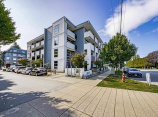 13678 Grosvenor Rd #410, Surrey, BC V3R 5E2