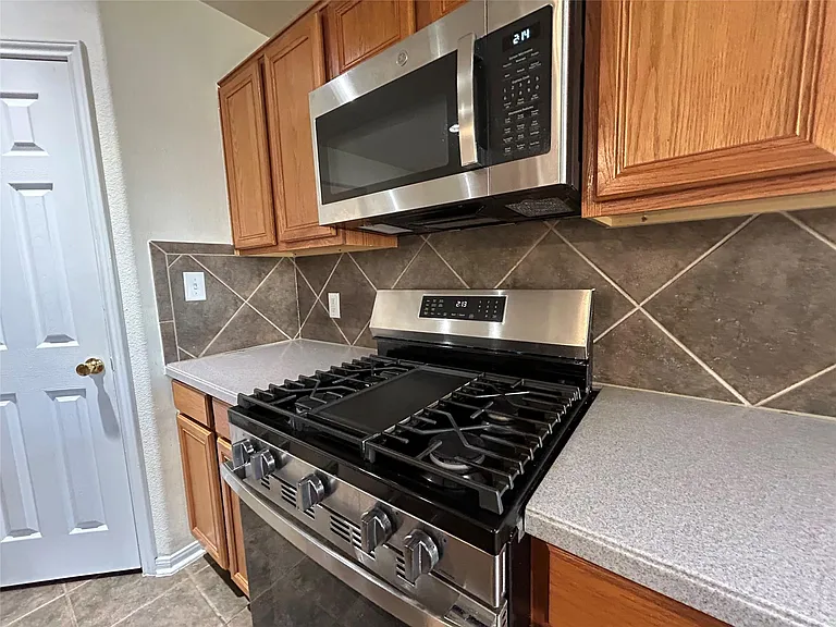 6703 Mountain Wood Way — Photo 21