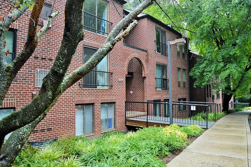 1 bed, 1.0 bath, 665 sqft, $1,486 — Photo 1