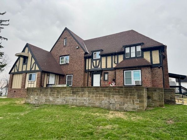 38 Baldwin Ave, Mansfield, OH 44906