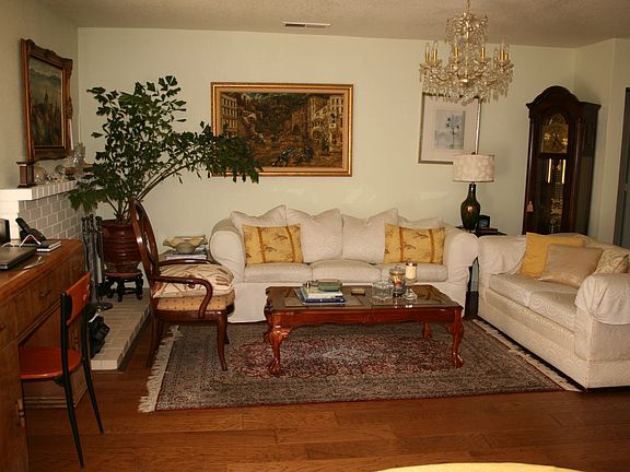 3rd image of 3399 Orange Grove Ave