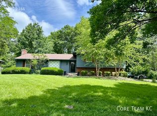 2308 W 104th St, Leawood, KS 66206