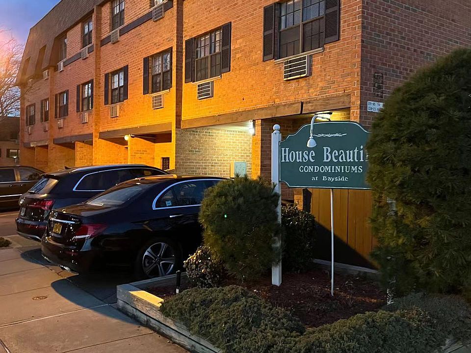 1st image of 22043 67th Ave