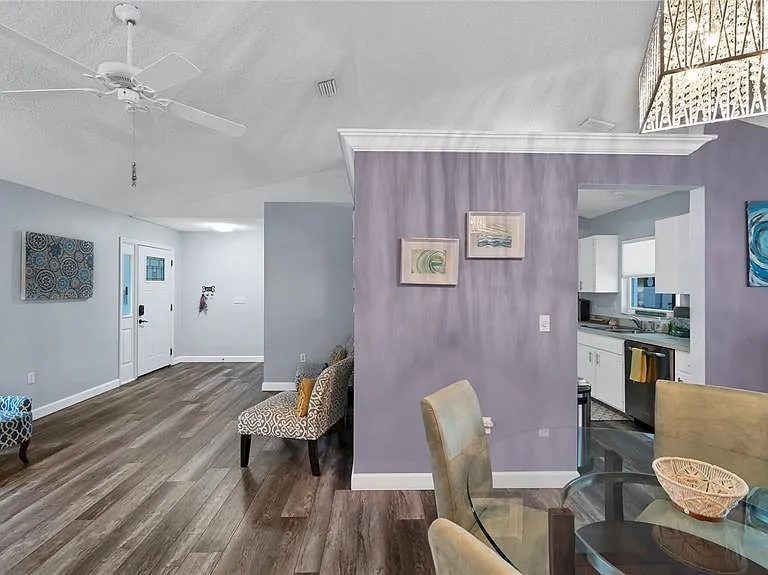 5219 Inverness Dr — Photo 27