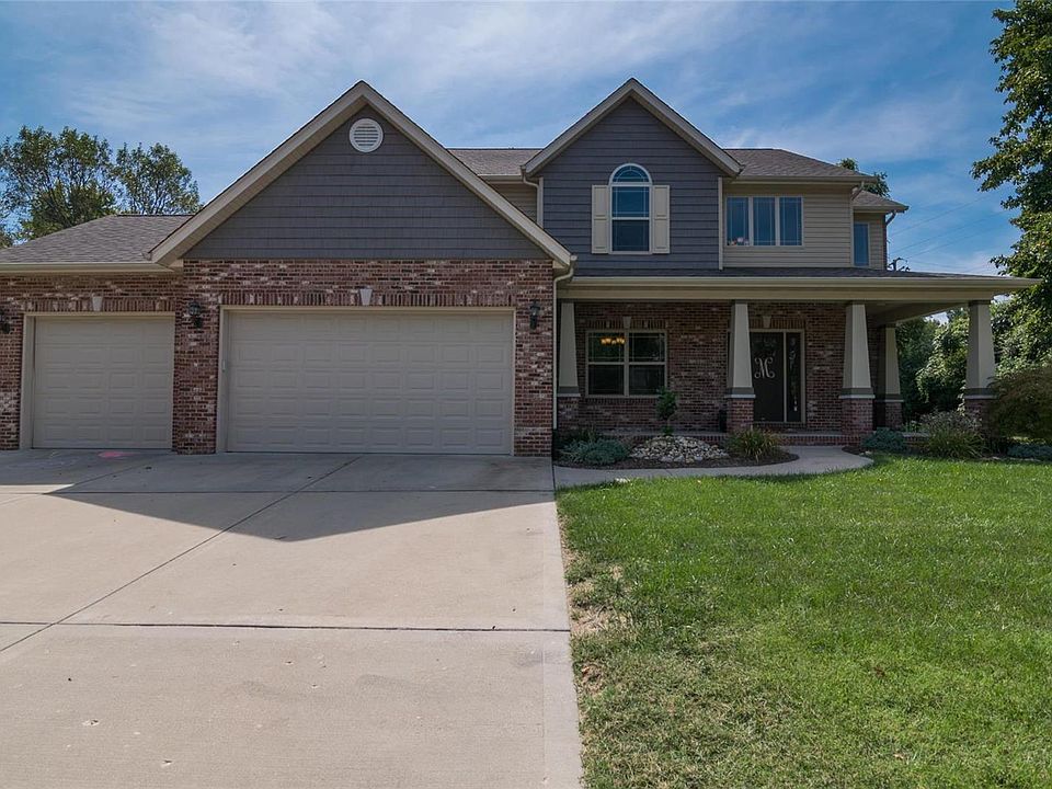 1st image of 112 Forest Grove Dr