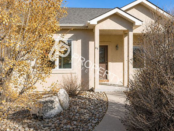 2nd image of 45 Hawthorne Way