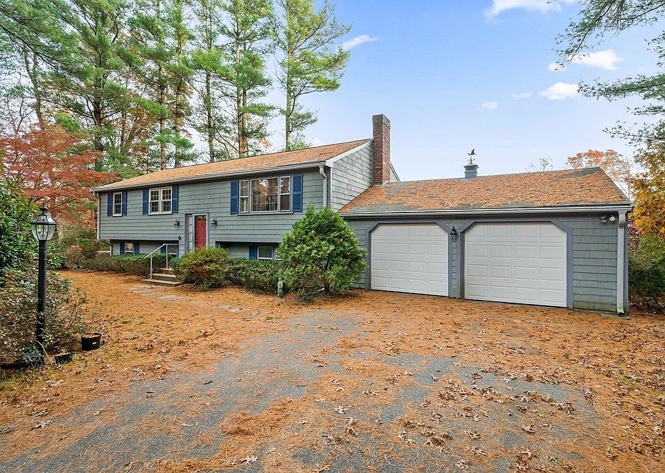 1st image of 91 Delorenzo Dr