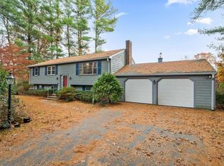91 Delorenzo Dr, Duxbury, MA 02332