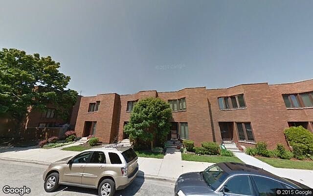 1st image of 4742 S Woodlawn Ave APT 1W