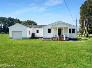 208 S End Rd, Knotts Island, NC 27950