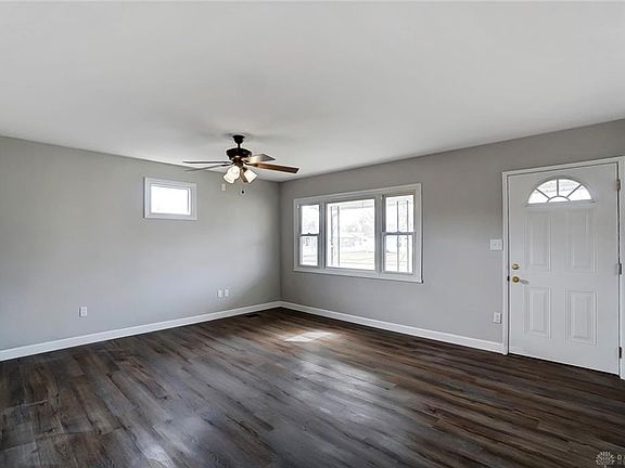 5th image of 1405 Rockwell Dr