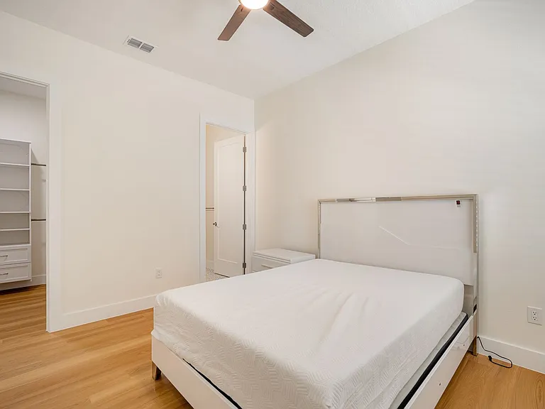 13614 N 22nd St #101 — Photo 19