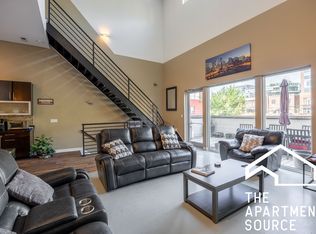 1002 W Lake St #1, Chicago, IL 60607