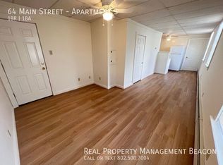 64 Main St APT 3, Enfield, NH 03748