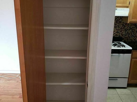 4th image of 66 W 132nd St #3A
