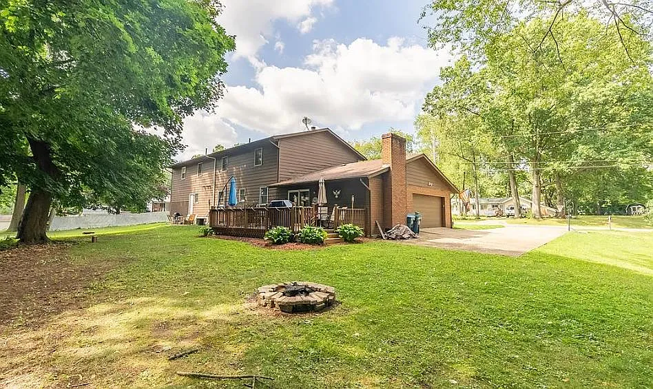 Building Photo - 3136 Don Dr