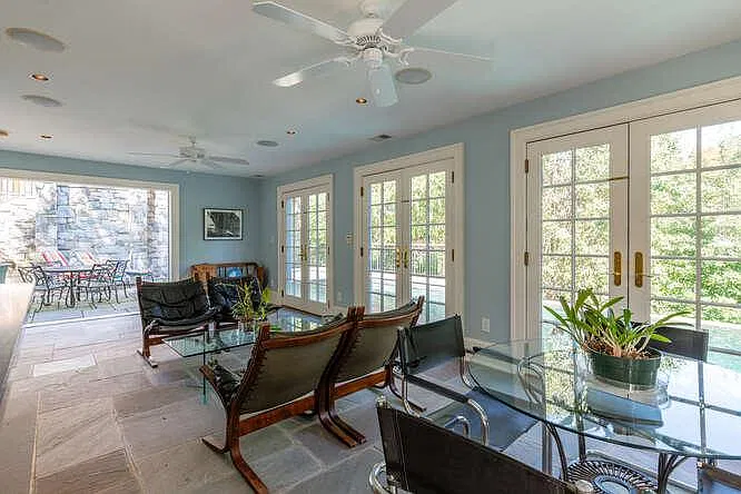 1 bed, 1200 sqft, $3,495 — Photo 3