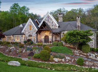 5712 Summit Rd, Purlear, NC 28665