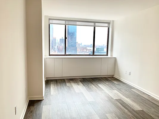 Rented by The Dermot Realty Management Company | media 38