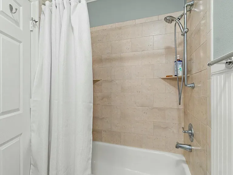 6779 Barrier Reef St — Photo 38