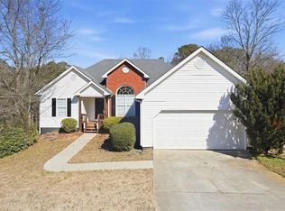 232 Cambridge Dr, Loganville, GA 30052
